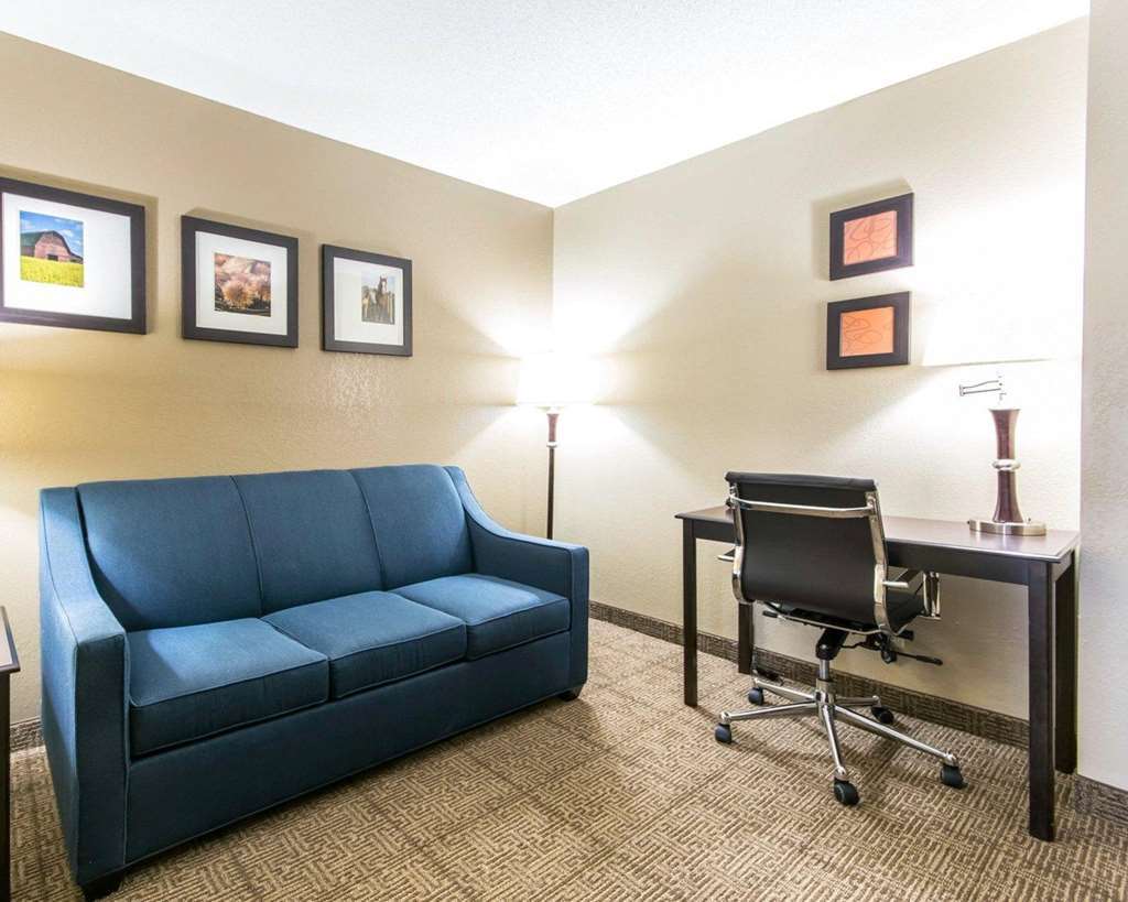 Fairfield By Marriott Inn & Suites Louisville Airport Стая снимка